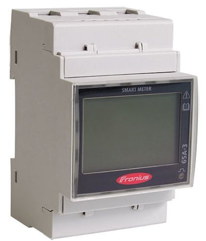 Fronius & BYD PV Anlage: Symo GEN24 8.0 Plus Wechselrichter im Verbund mit BYD B-Box HVM 11.0, inutec solarcenter