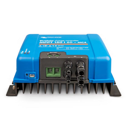 Victron Energy BlueSolar MPPT 150/60-MC4 Solarladeregler, Seitenansicht mit Anschlüssen, inutec solarcenter