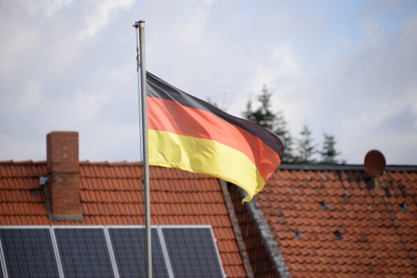 Europa hinkt hinterher  - Neue Artikel auf dem Solarmarkt von der Messe Intersolar 2023